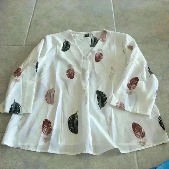 White Feather Blouse - Picture 1 of 3
